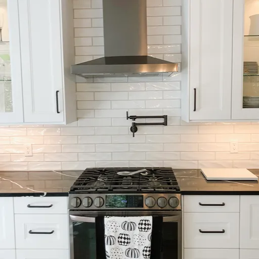 Kitchen tile backsplash in Sault Ste. Marie, ON